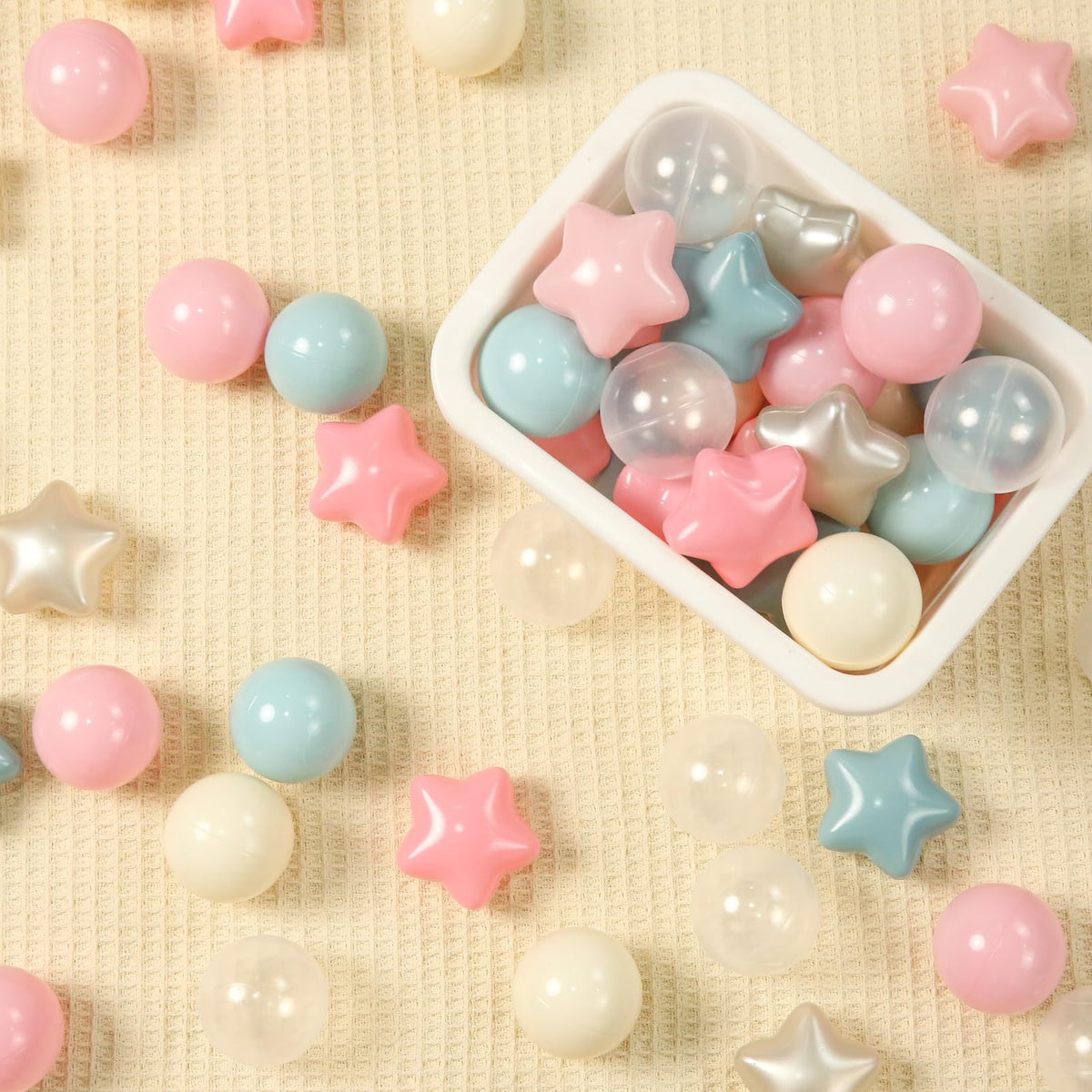 TRENDPLAY star balls for decorating party spaces and play areas