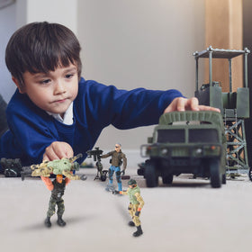 Tuanse army action figures with weapons for storytelling and role play.