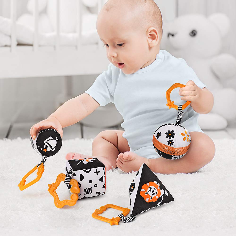 TUMAMA First-toy gift set ideal for newborns and toddlers.