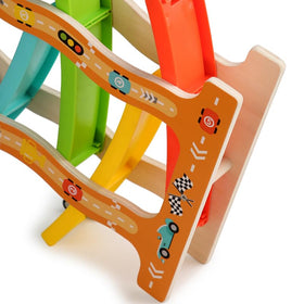 TUYFKDS wooden detail studio invites characters to polishing and finishing role-play.