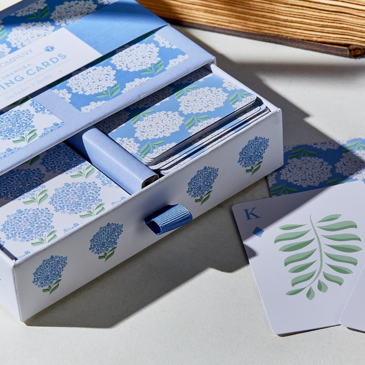 Two's Company Hydrangea gift box offers easy slide-out storage for gifting.
