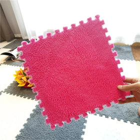 Typutomi plush tiles provide a cushioned floor surface for family spaces