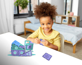 Colorful markers to customize castle details during play