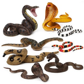 UANDME Cobra snake figurine with lifelike detail for display and learning.