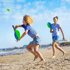 U&C Planet ergonomic PU handle delivers a comfortable grip during play