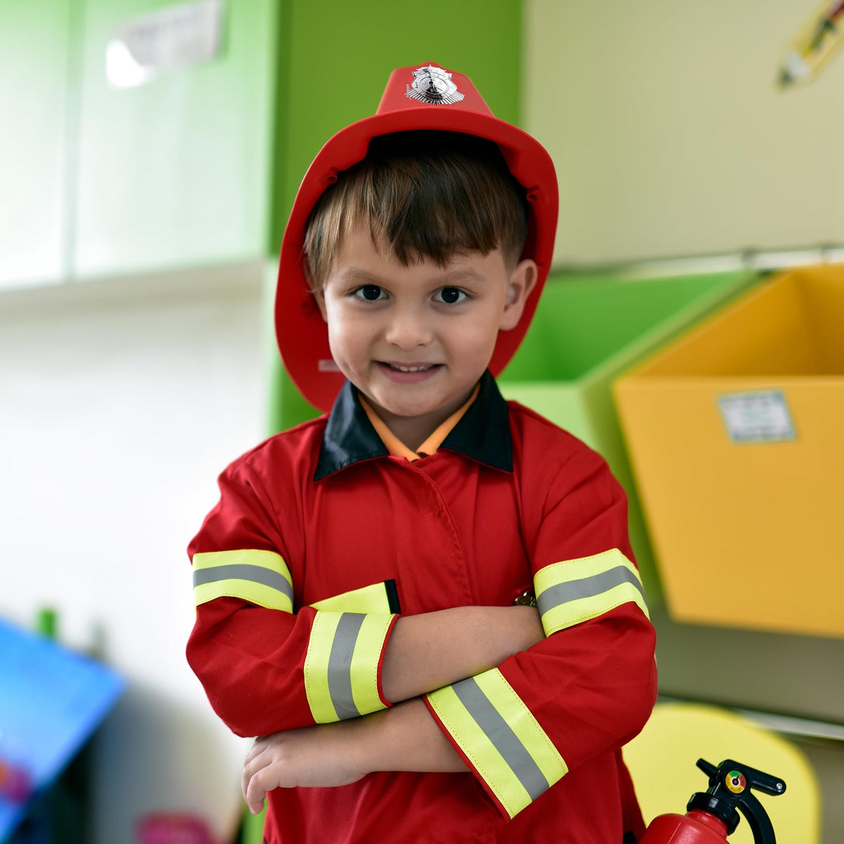 Udekit kid model wearing costume demonstrates confident, age-appropriate dress-up for ages 4-6