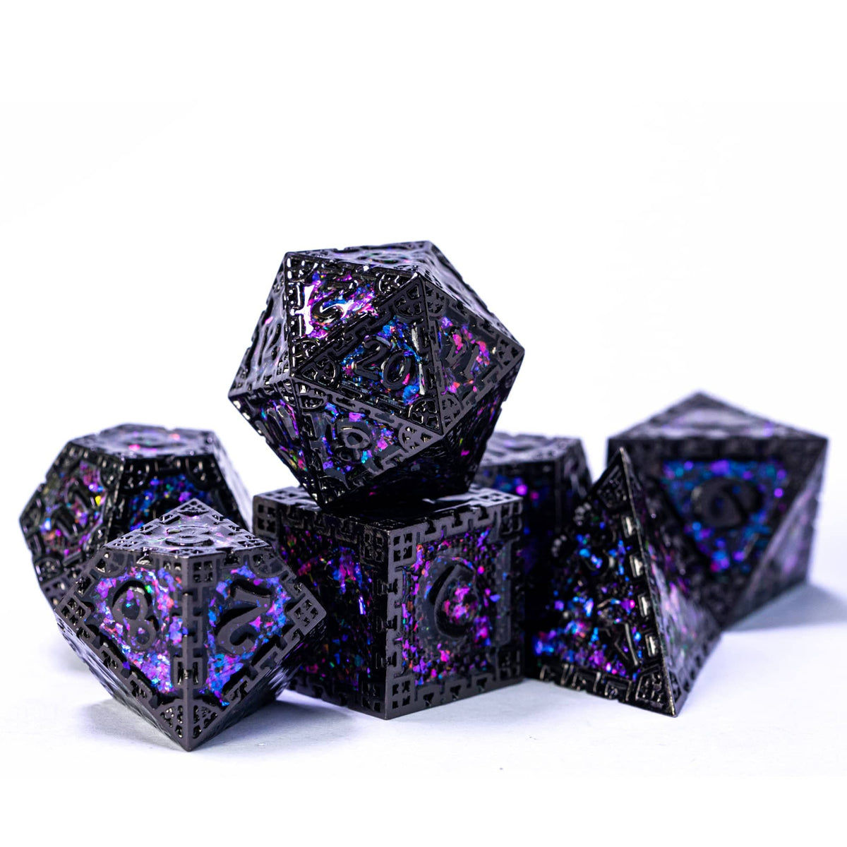 UDIXI metal DND D6 dice with purple sequins, steady gameplay in tabletop sessions.