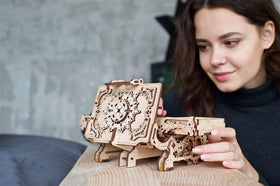 UGEARS Antique Box jewelry-storage keeps rings and pendants safely organized.