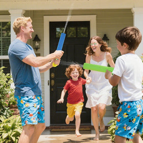 Ukontagood leak-proof water gun features long-range up to 30 feet.