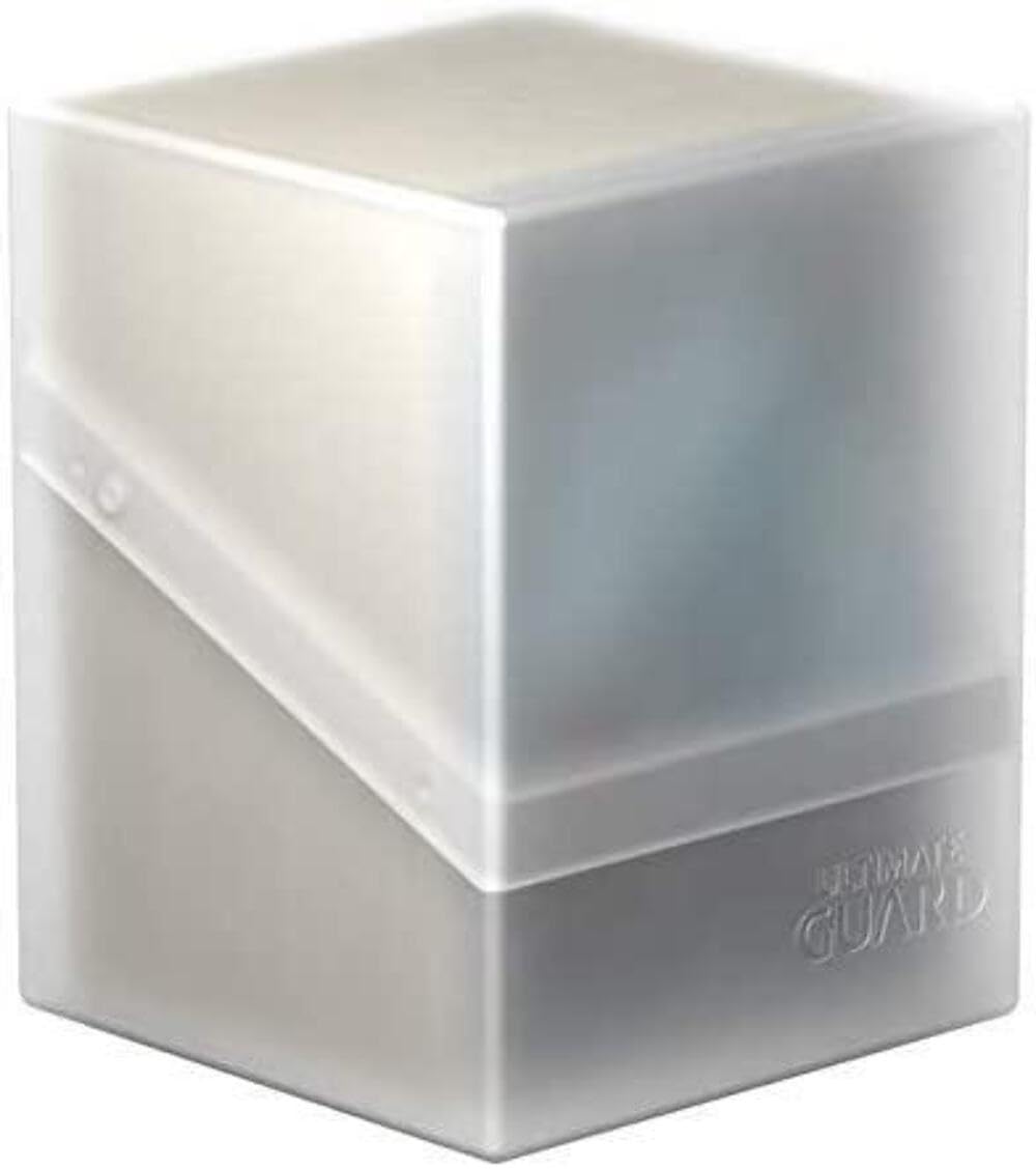 Ultimate Guard Boulder 100+ Classic frosted close-up protecting 100 double-sleeved cards