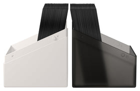 Ultimate Guard Boulder 100+ secure closure keeps contents safely enclosed