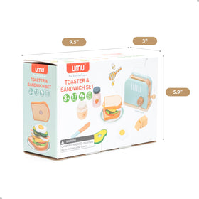 UMU child enjoys kitchen role-play with this wooden set