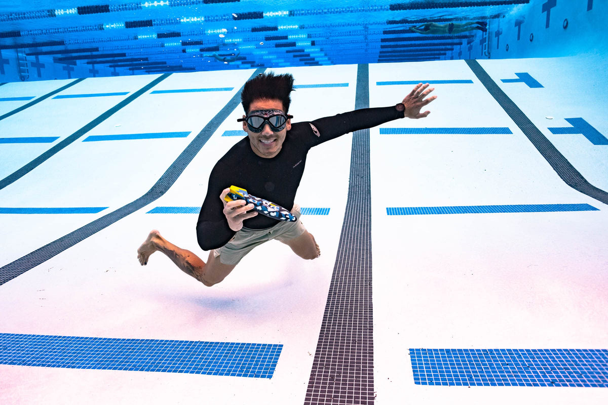 Compact 10-inch form fits bags for travel to the pool