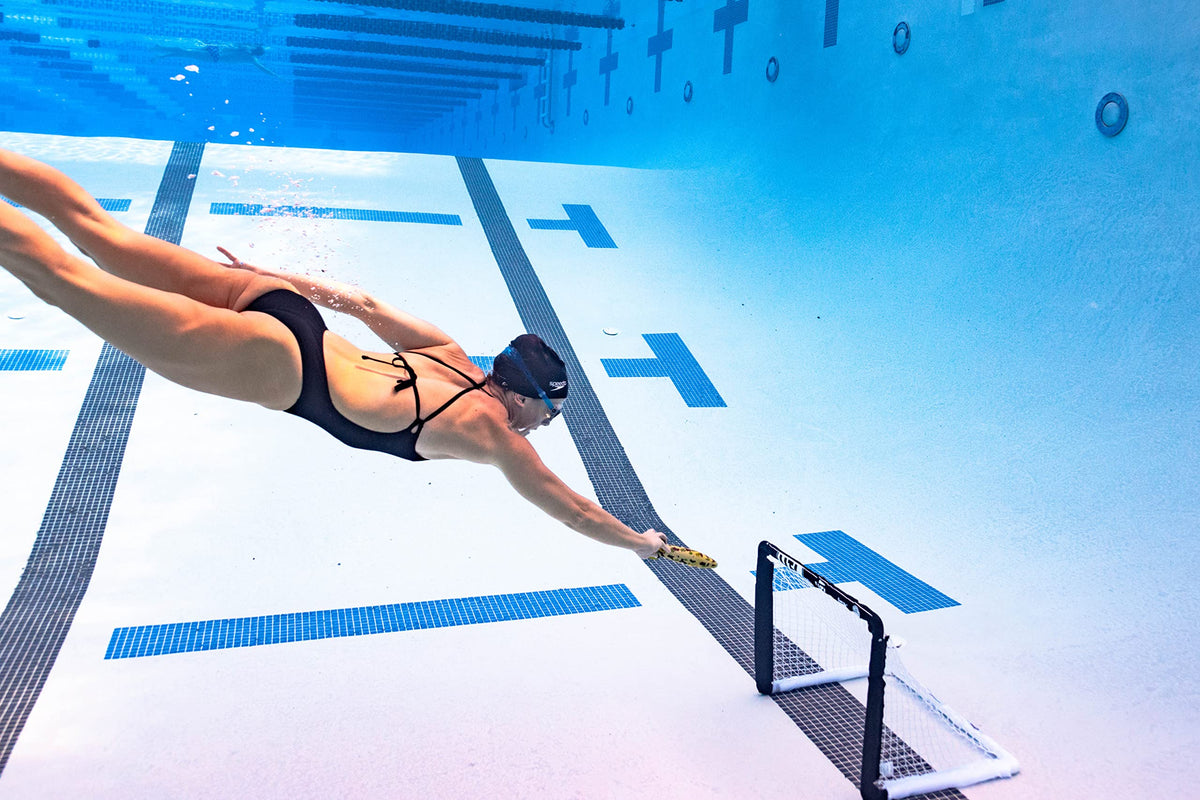 Underwater Torpedo League torpedo glider, training tool for water confidence.