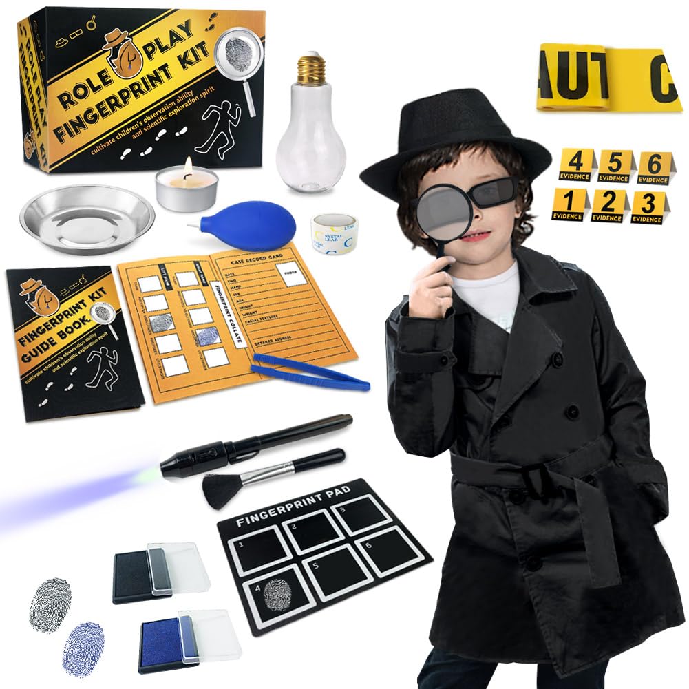 UNGLINGA Spy Kit detective outfit powers imaginative role play and problem-solving skills.