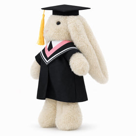 UNIMV class of 2026 keepsake ready for graduation photos.