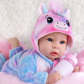 UOFTKIZ Baby doll feeding set enhances nurturing role-play and caregiver skills.