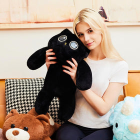 uoozii durable cuddle-toy design withstands daily hugs and play.