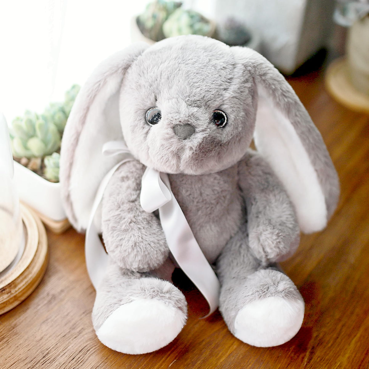 uoozii warmable bunny microwave usage demonstrates hot compress feature