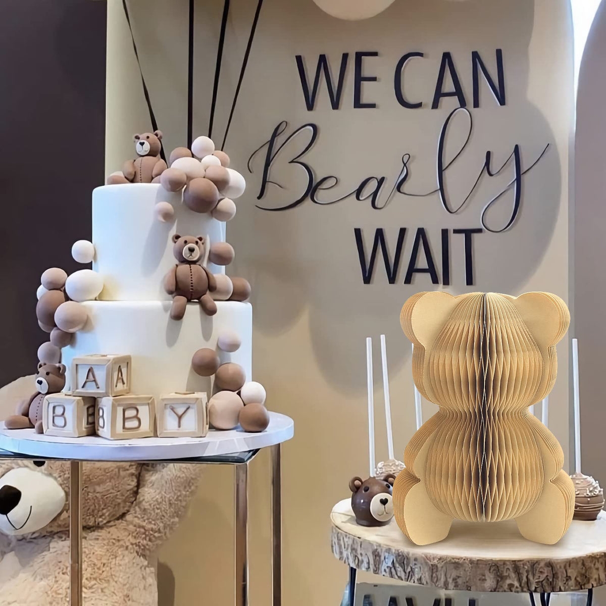 Urlax bear honeycomb decor suitable for weddings and family gatherings.