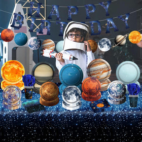 UROINEPA 7-inch space plates with planetary designs enhance kid-friendly meals