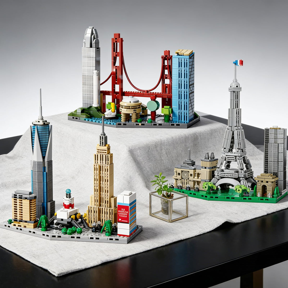 USVillGO skyline Arc de Triomphe detail, ideal for collectible shelf decor.