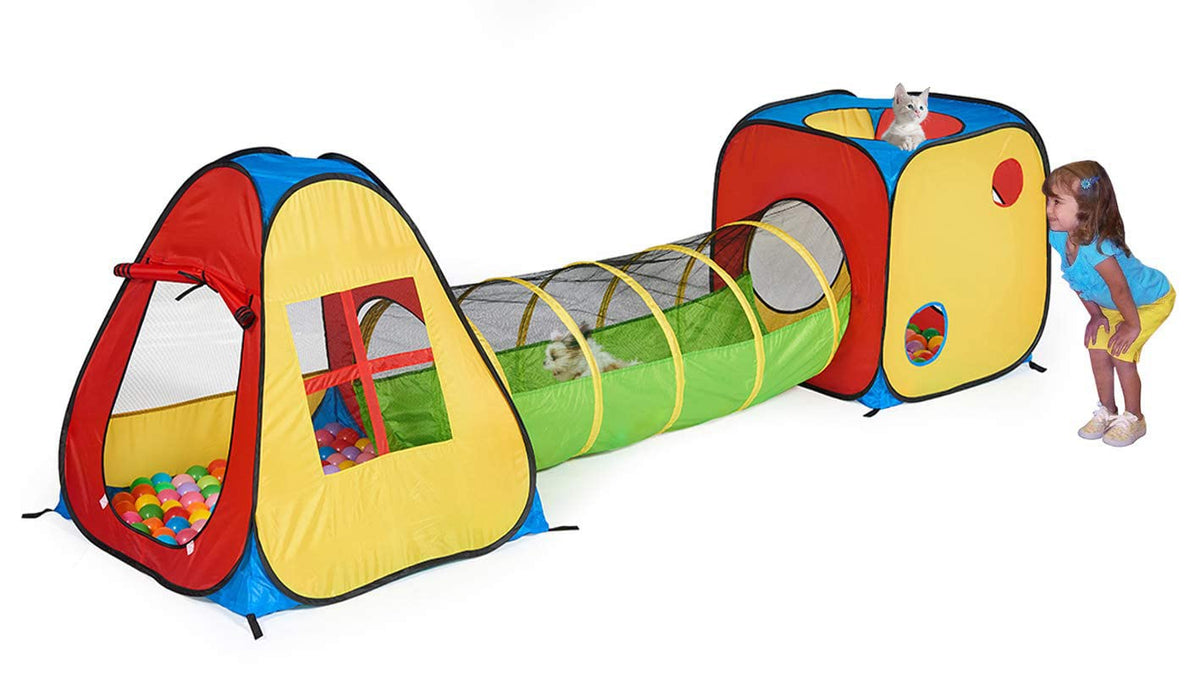 UTEX 3-in-1 pop-up tent with square and teepee focus, ideal for indoor play.