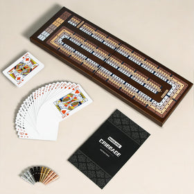 Vamslove compact cribbage board designed for on-the-go play and easy packing.