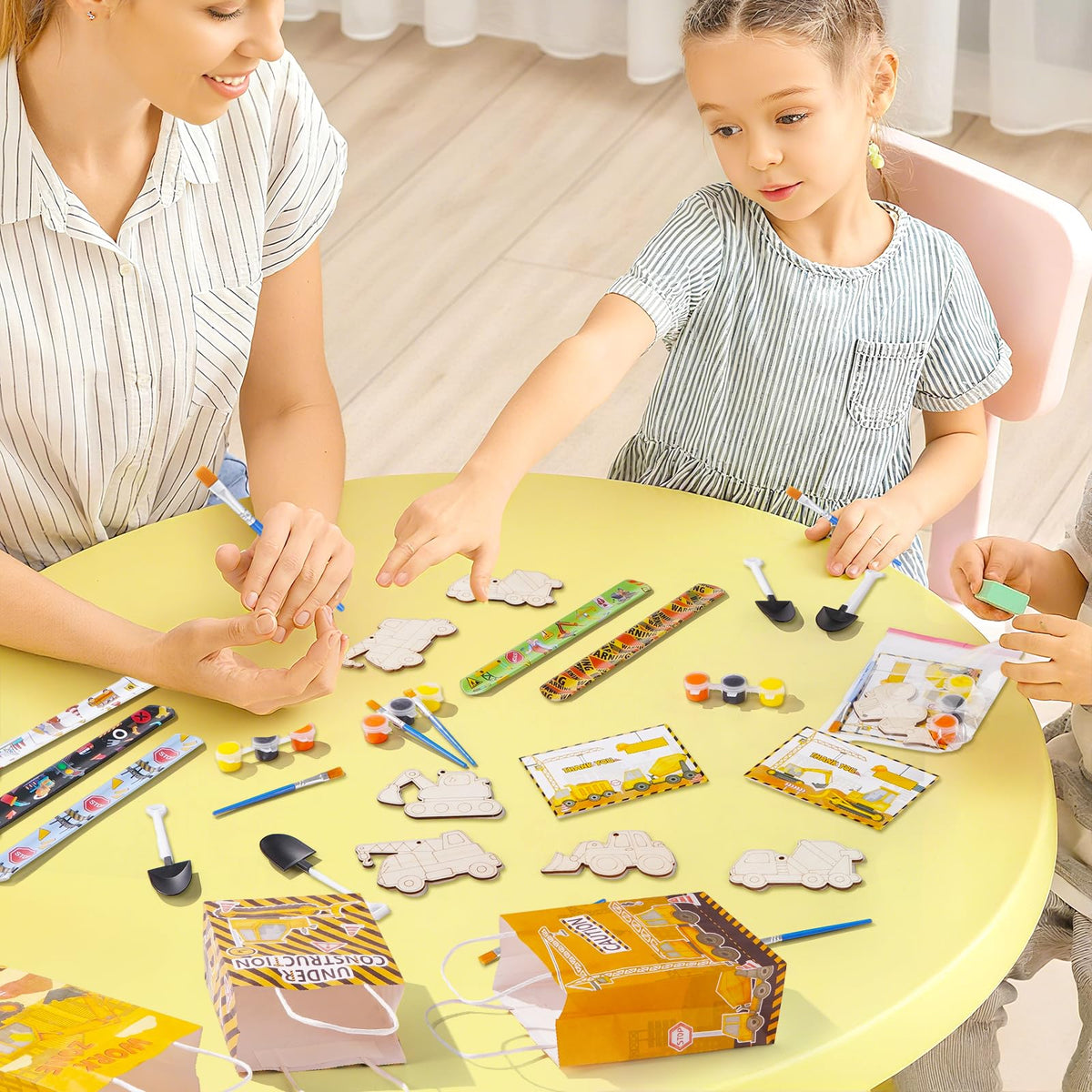 Vanblue DIY stickers and bubble wands spark creative decorating.