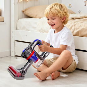 VARANO requires 5 AA batteries for authentic pretend play power.