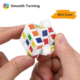 Vdealen mini cubes in classroom scene support hand-eye coordination.