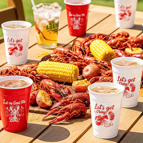 Vesici 100-piece disposable cups ready for serving iced drinks