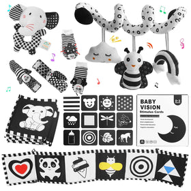 VIESMUMU high-contrast car seat toy stimulates newborn visual focus.
