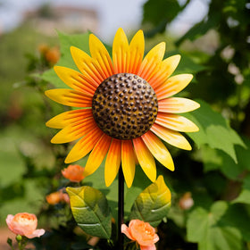 Viveta kinetic pinwheel for yard decor adds motion and charm
