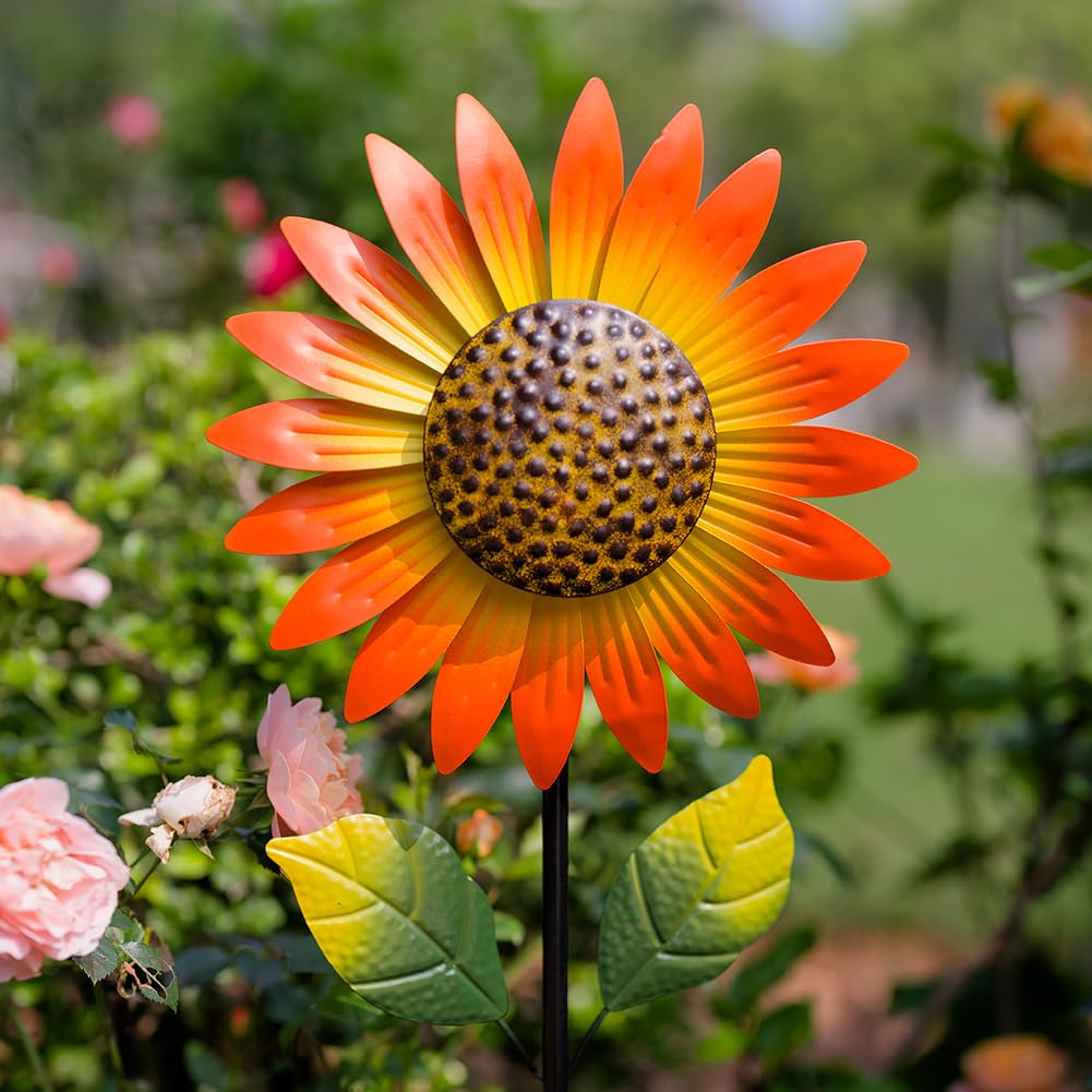 Viveta metal wind spinner with a sturdy stake stays stable in wind