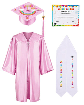 Vivrerizo kindergarten gown—pink gown; comfortable fit for smiles and stage moments.