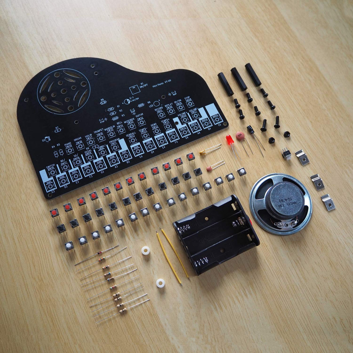 VOGURTIME piano board assembly shows clear marks for easy finger placement during practice