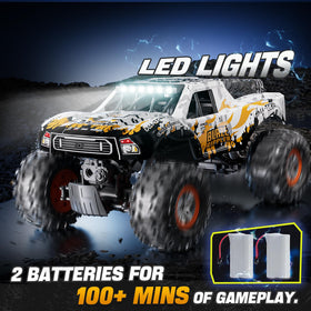 Voxiranel 1:10 Amphibious RC car front view ready for rugged terrain