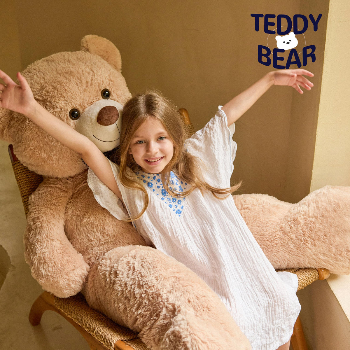 Vposyako Giant Teddy Bear child-friendly design supports safe, imaginative play