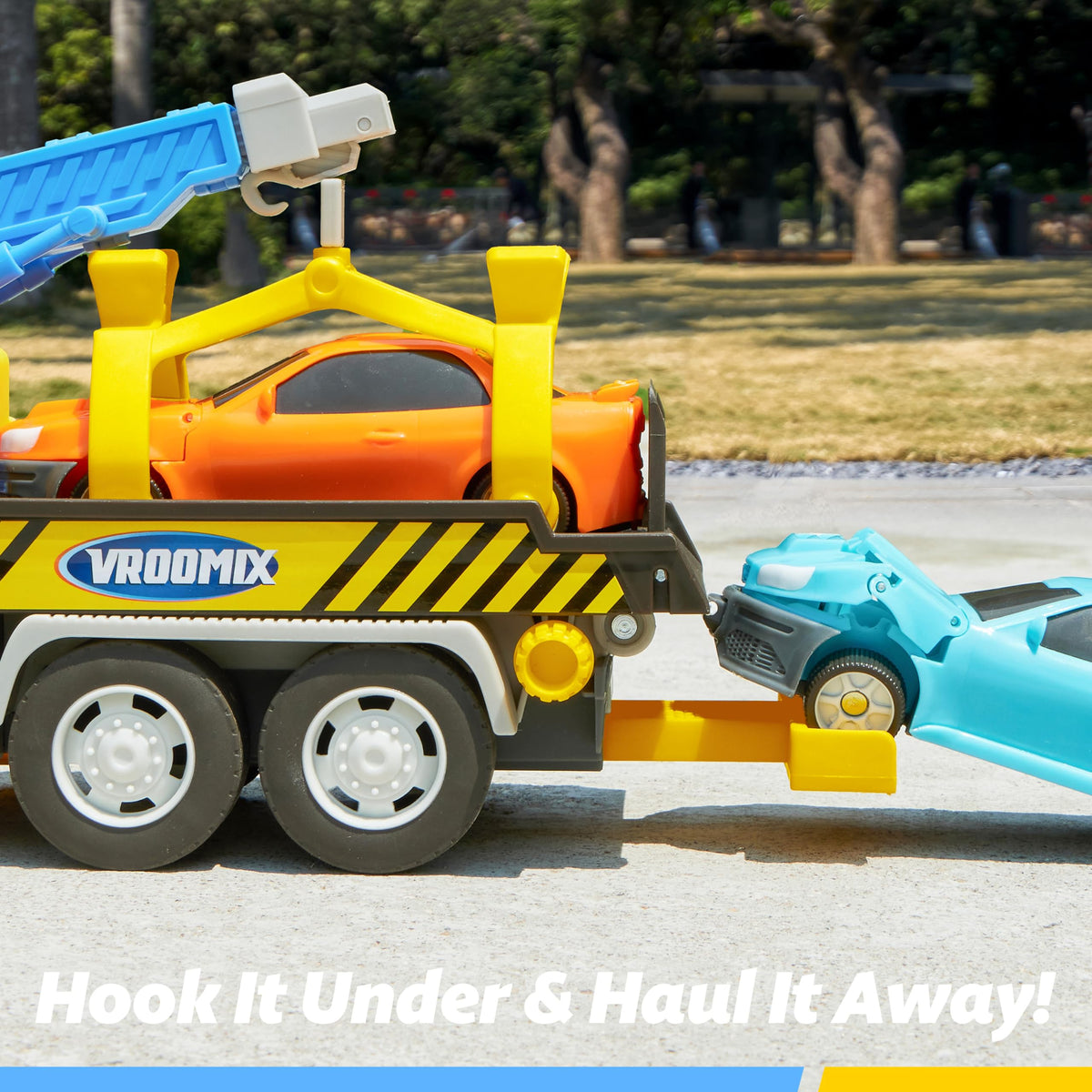 Vroomix JOVA side storage box keeps accessories tidy.