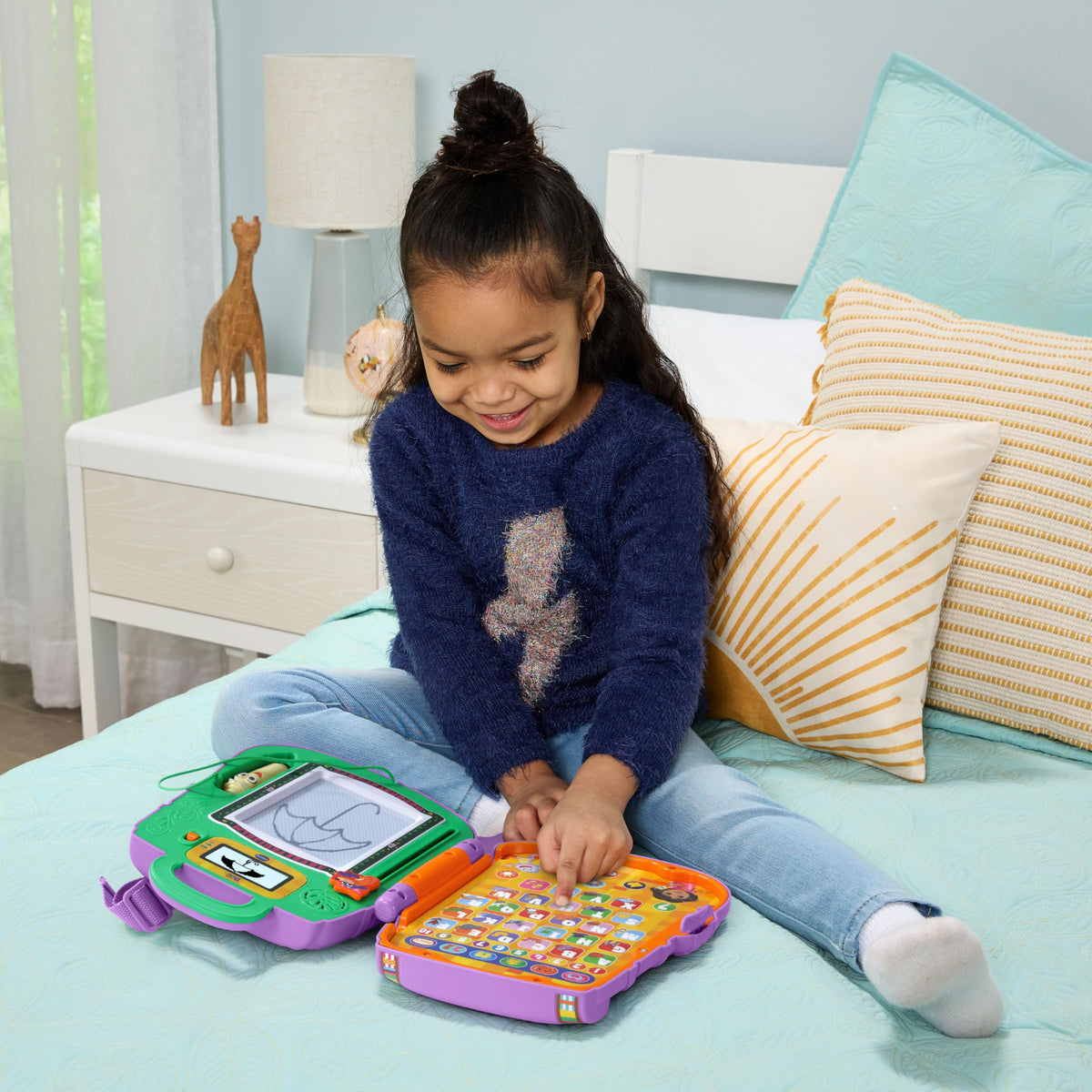 VTech Dora backpack straps enable on-the-go learning like a real backpack.