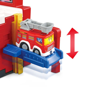VTech Go! Go! Smart Wheels Fire Hose pump action encourages hands-on learning and coordinating motions.