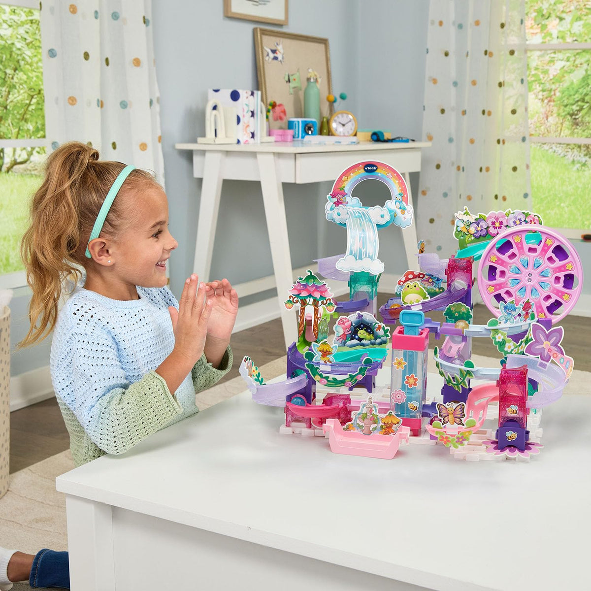 VTech Marble Rush Fairyland dazzling décor enhances colorful storytelling during play.