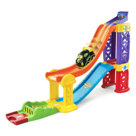 VTech SmartPoint locations interact with vehicles to trigger sounds and phrases.