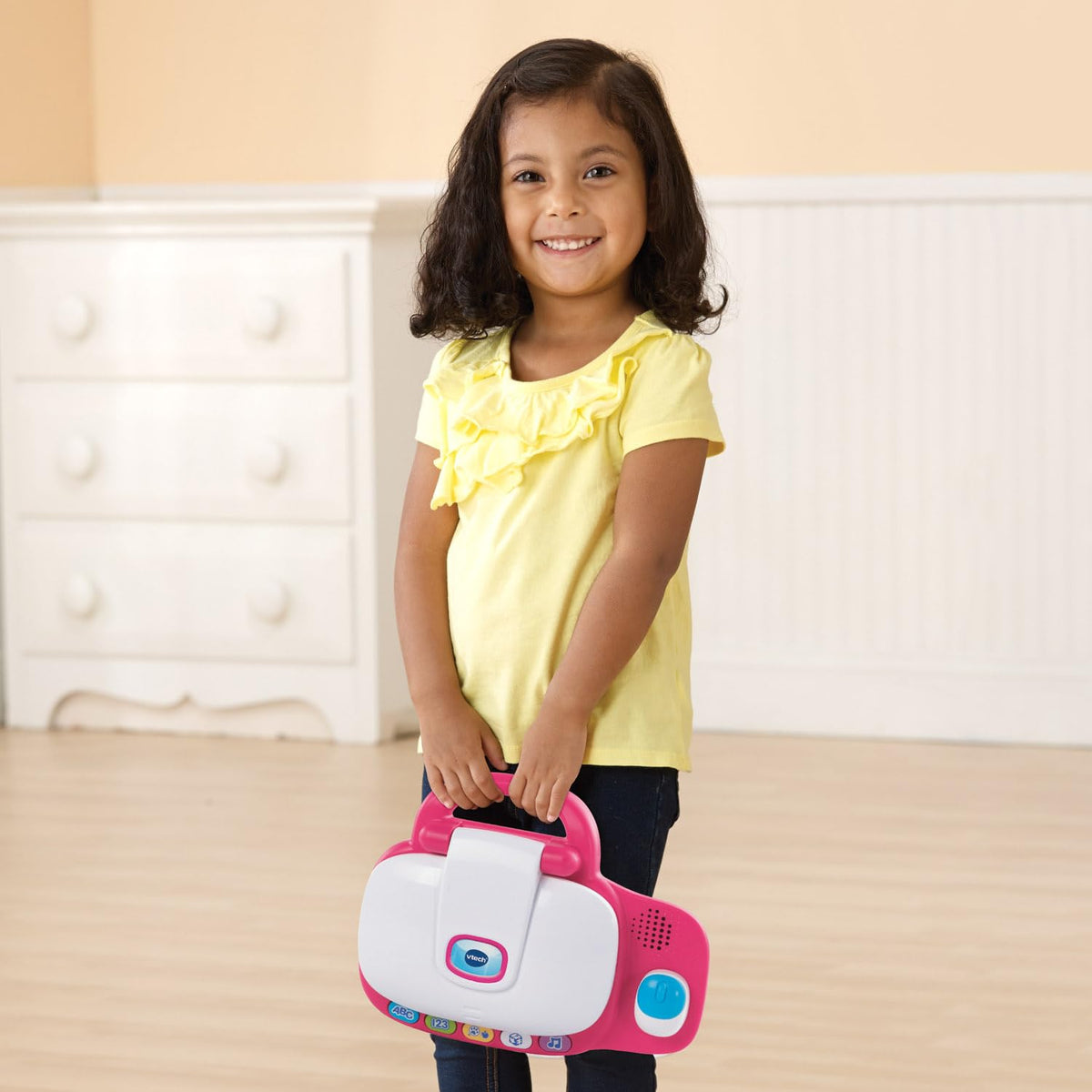 VTech customizable name and avatar features for personalized play.