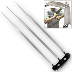Vulcan Gear 11in claw blade close-up emphasizes precise design for cosplay or display.
