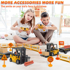 VWAHNANA RC forklift trailer lights and exhaust boost nighttime play realism.