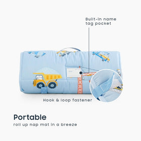 Wake In Cloud nap mat features roll-and-carry design and name cards