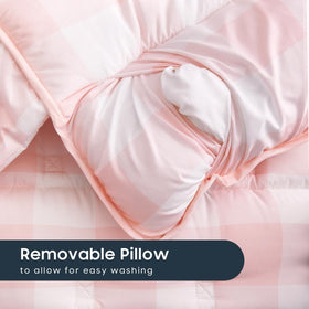 Wake In Cloud brushed microfiber surface delivers soft nap comfort