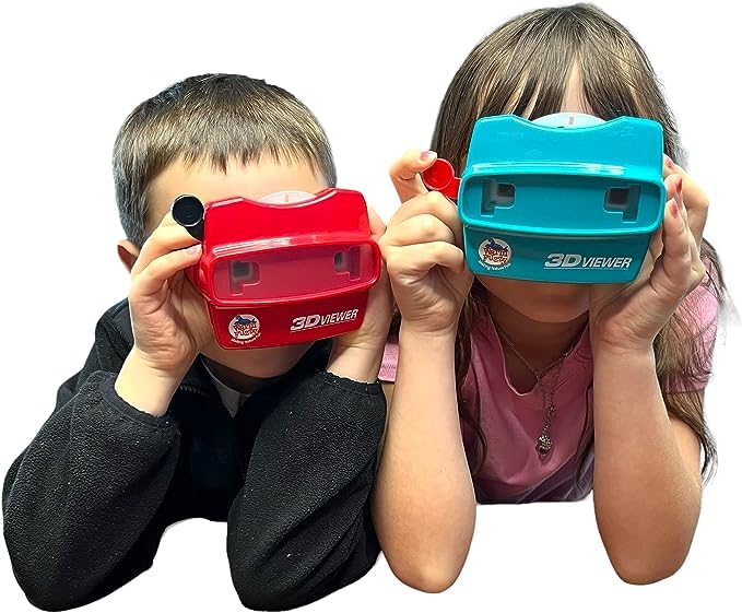 Warm Fuzzy 3D Viewfinder Dinosaur Edition durable construction for long-lasting play.